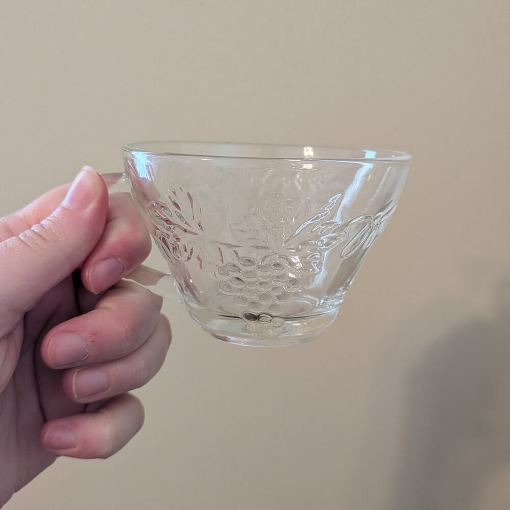 Anchor Hocking Clear Set of 3 Punch Cup With Grape And Vine Pattern